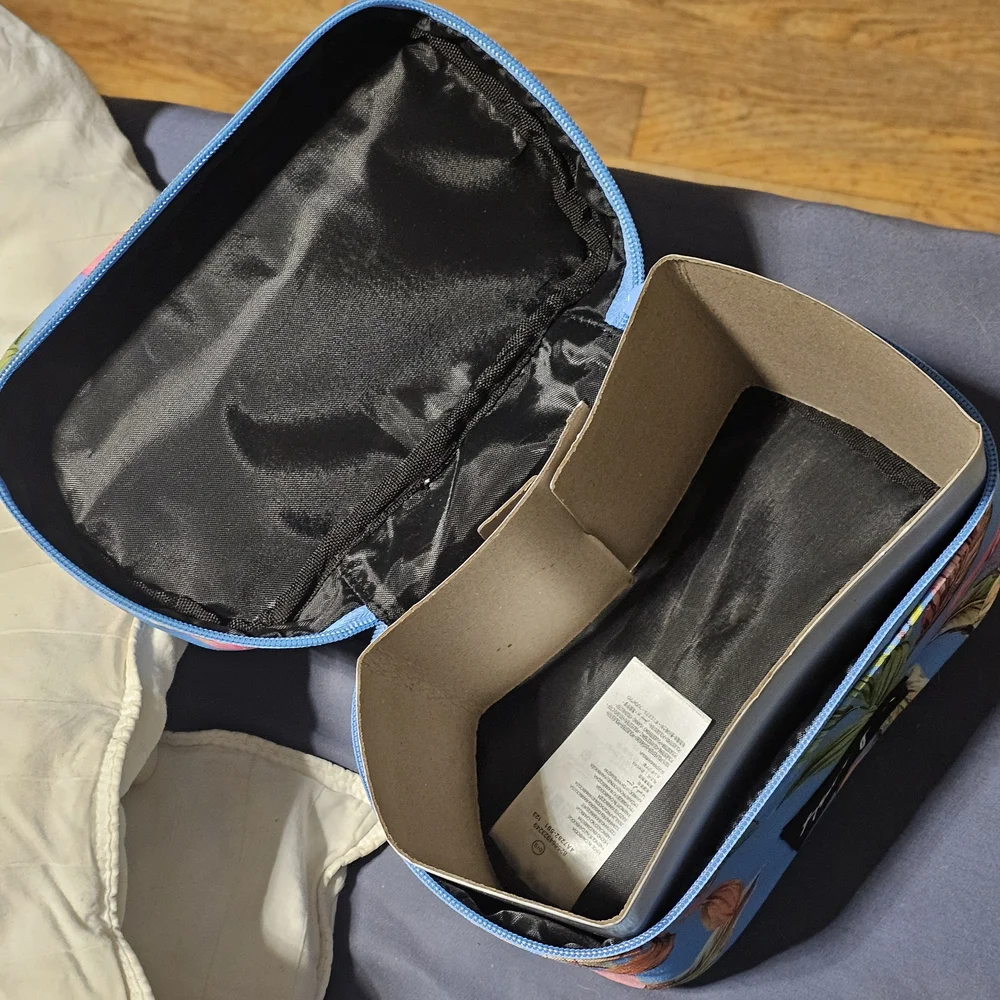 Hurley Floral Blue Cosmetic Case